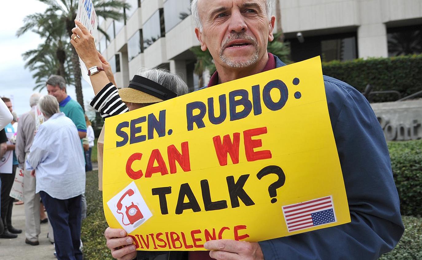 Senator Rubio, Can We Talk sign